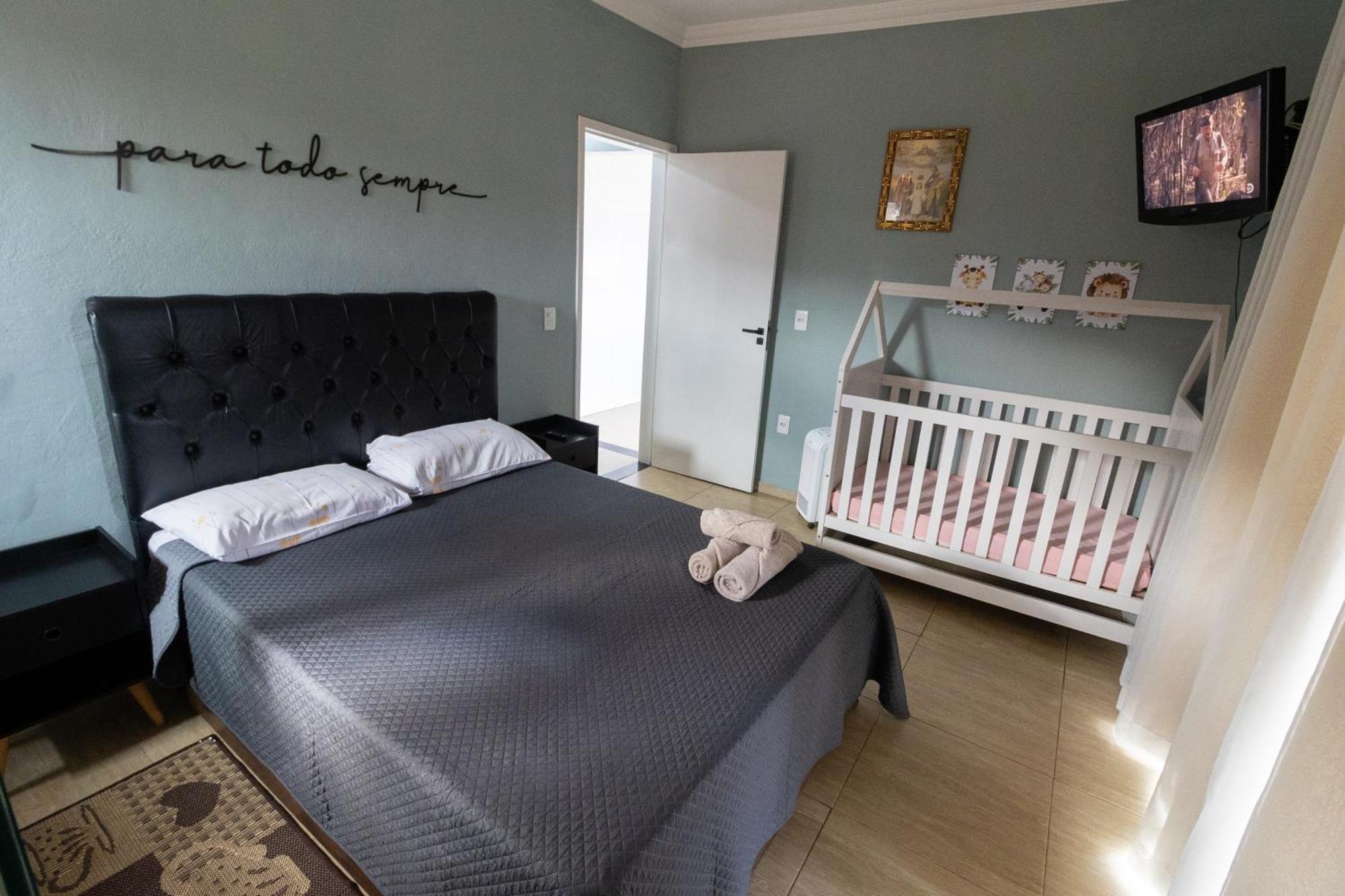 Ate 8 Hospedes, Linda Vista, Piscina, Salao De Jogos E Brinquedoteca オウロ・プレット エクステリア 写真